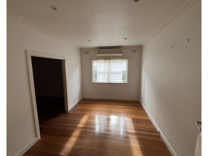 26 Surrey Street, Pascoe Vale VIC 3044