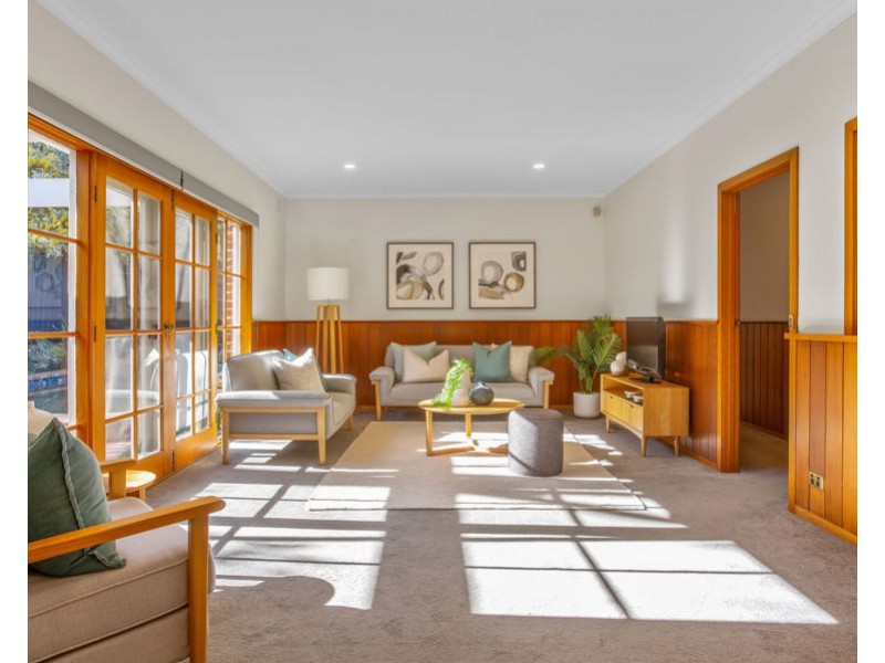 18 Eskdale Court, Eltham North VIC 3095