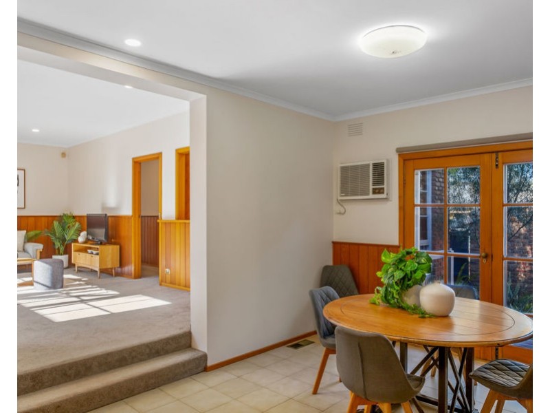 18 Eskdale Court, Eltham North VIC 3095