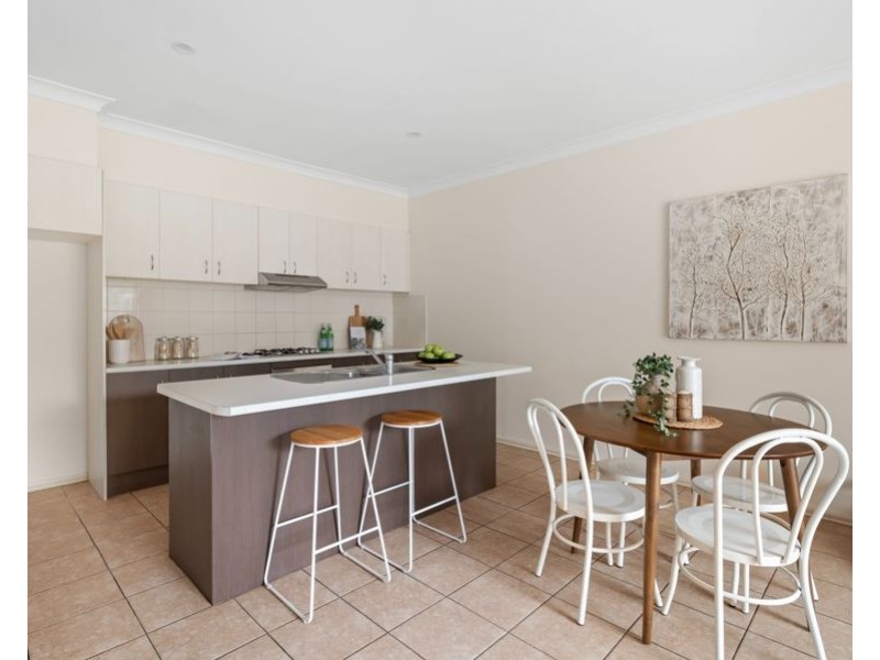 1/27 Birch Avenue, Tullamarine VIC 3043