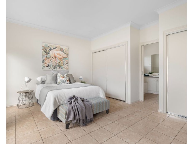 1/27 Birch Avenue, Tullamarine VIC 3043