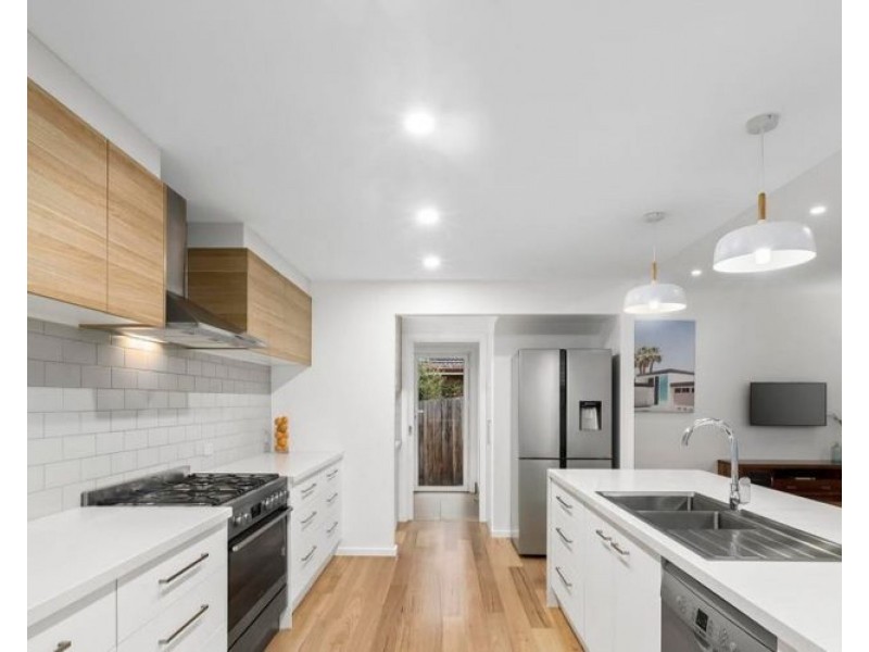 18a Gordon Street, Croydon VIC 3136