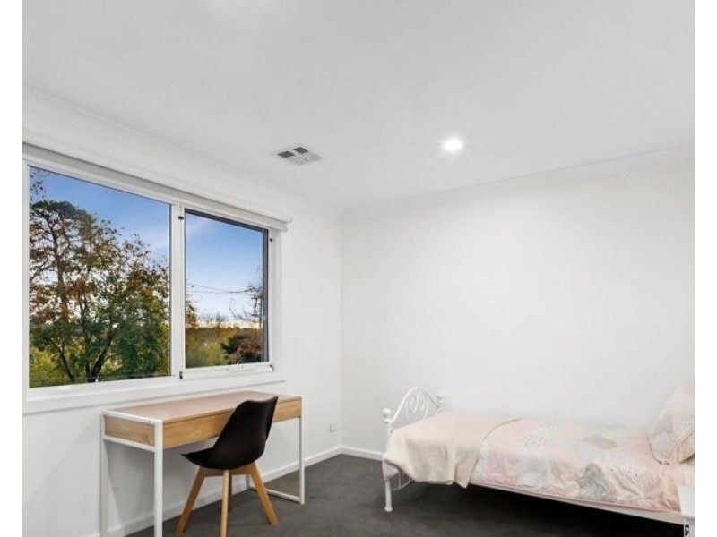 18a Gordon Street, Croydon VIC 3136