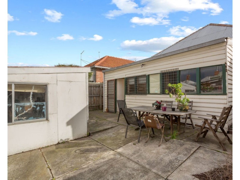 124 Albert Street, Brunswick VIC 3056