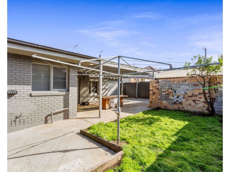 48 Melville Road, Pascoe Vale South VIC 3044