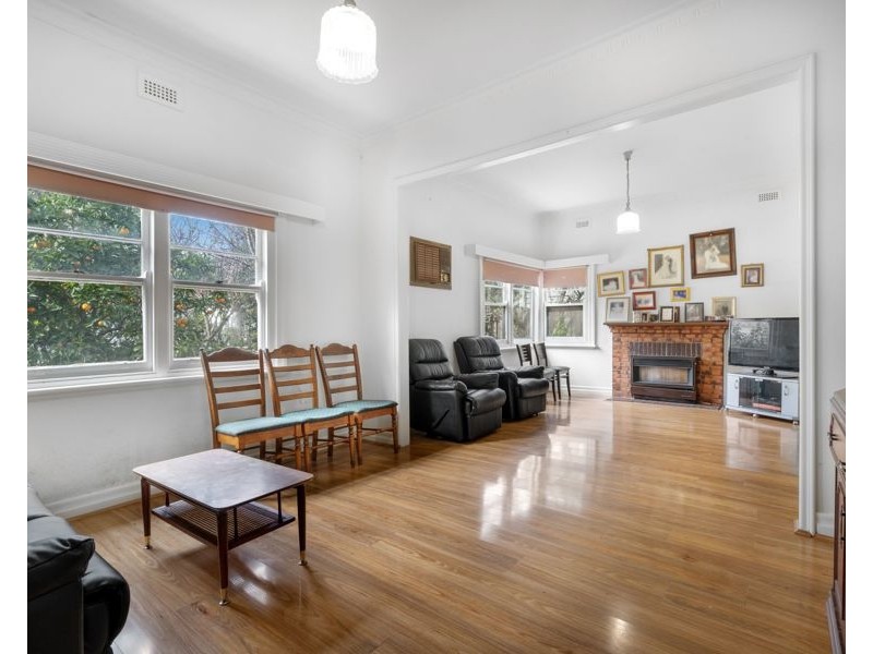 15 Everett Street, Brunswick West VIC 3055