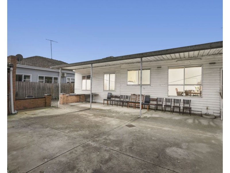 15 Everett Street, Brunswick West VIC 3055