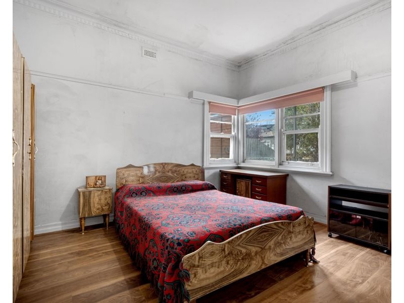 15 Everett Street, Brunswick West VIC 3055