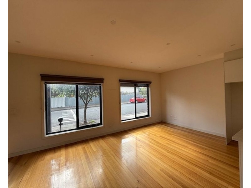 14 Walters Street, Brunswick VIC 3056