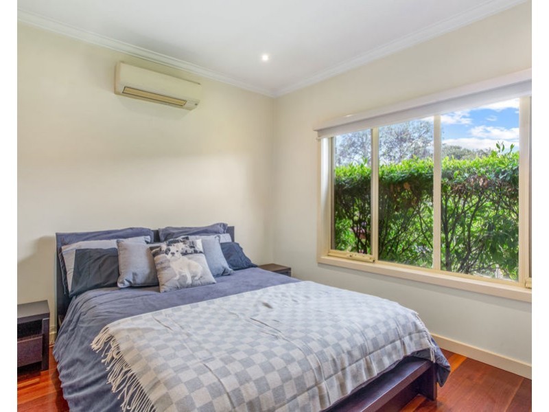 21 Lake Avenue, Pascoe Vale VIC 3044