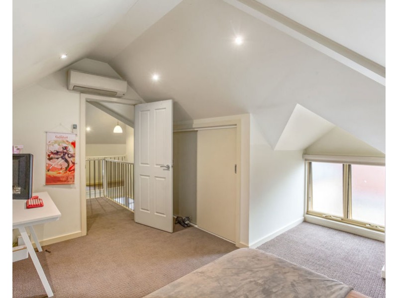 21 Lake Avenue, Pascoe Vale VIC 3044