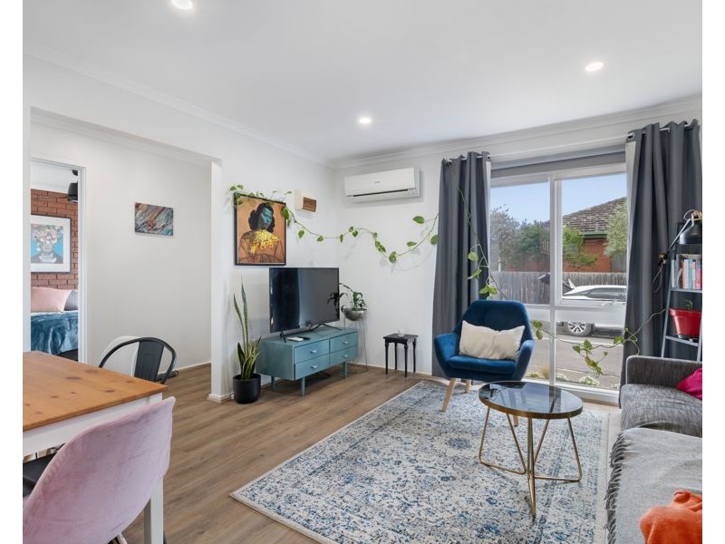 2/28 Sutherland Street, Brunswick VIC 3056