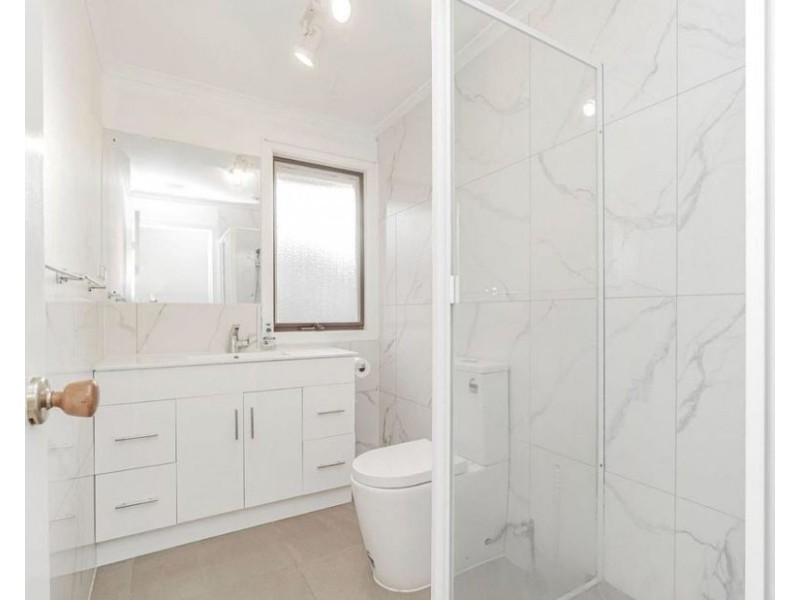 3 Seville Court, Meadow Heights VIC 3048