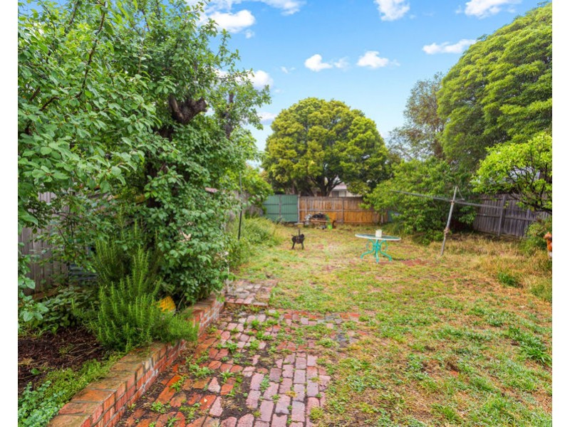 44 Barrow Street, Brunswick VIC 3056