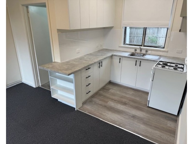 4/15 Levanto Street, Mentone VIC 3194