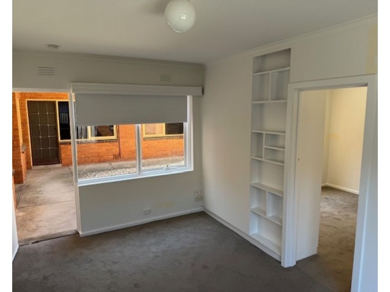 4/18 Gerald Street, Murrumbeena VIC 3163