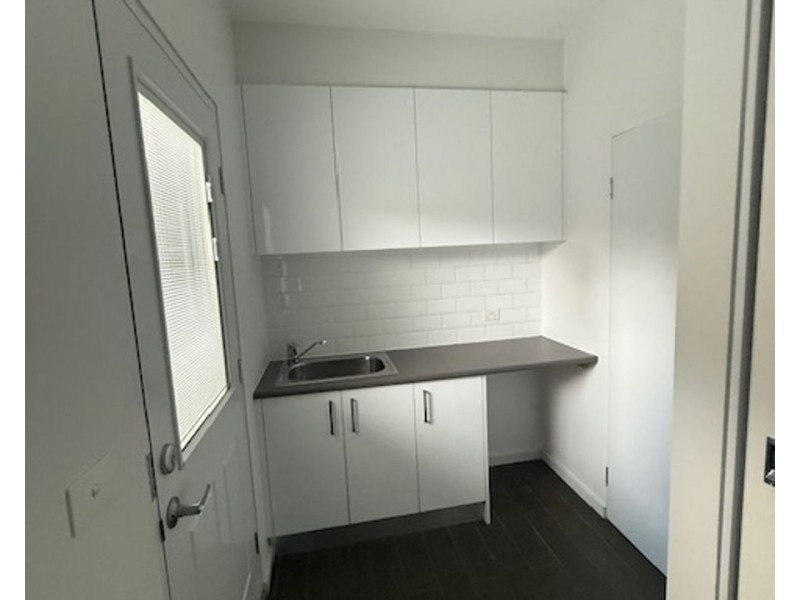 2/9 Clarence Street, Brunswick East VIC 3057