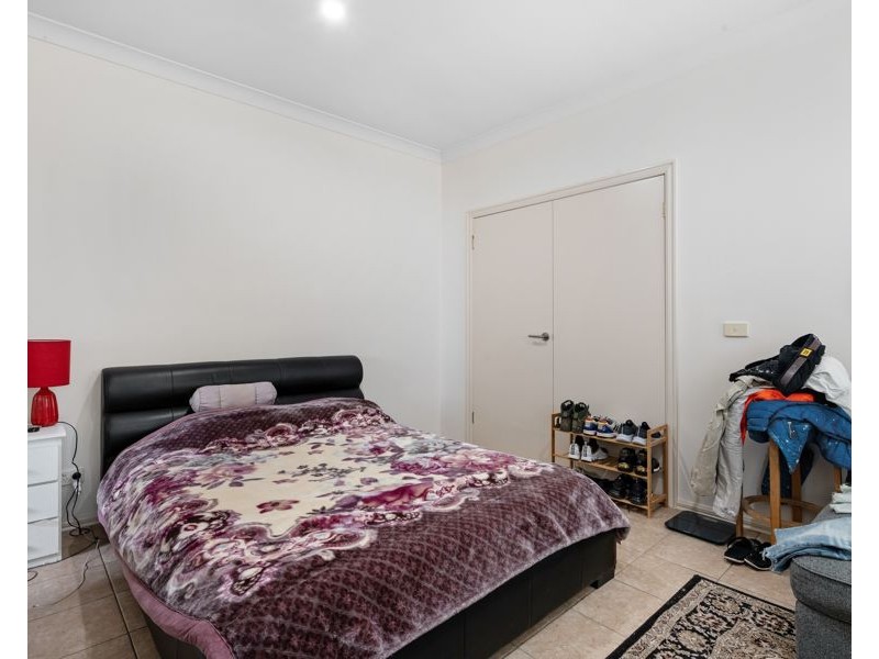 2/27 Birch Avenue, Tullamarine VIC 3043