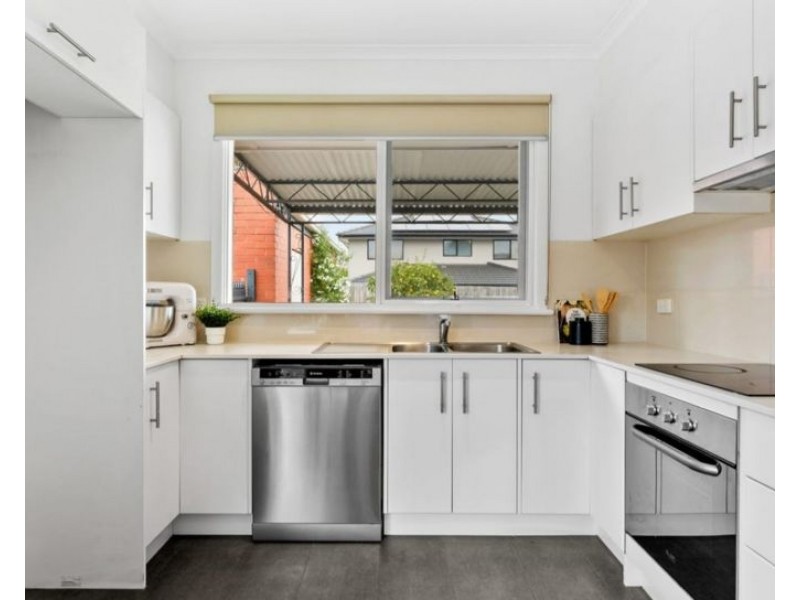 19 Morcom Avenue, Ringwood East VIC 3135