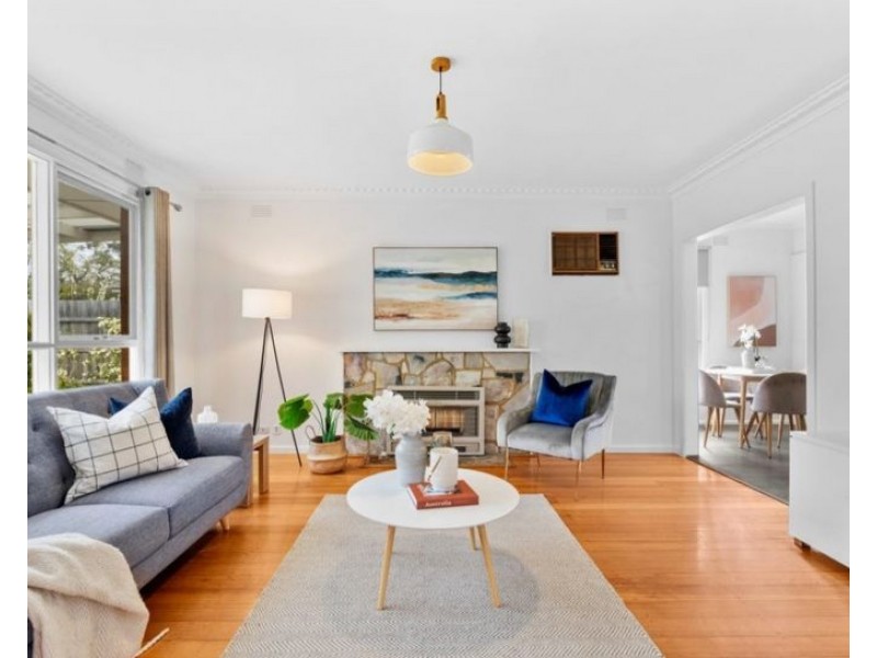 19 Morcom Avenue, Ringwood East VIC 3135