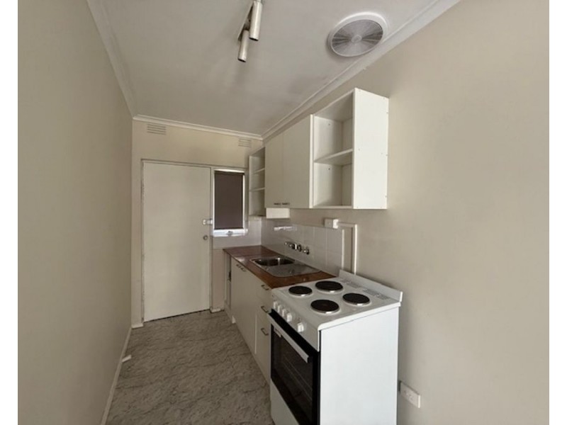 2/120 Albion Street, Brunswick VIC 3056