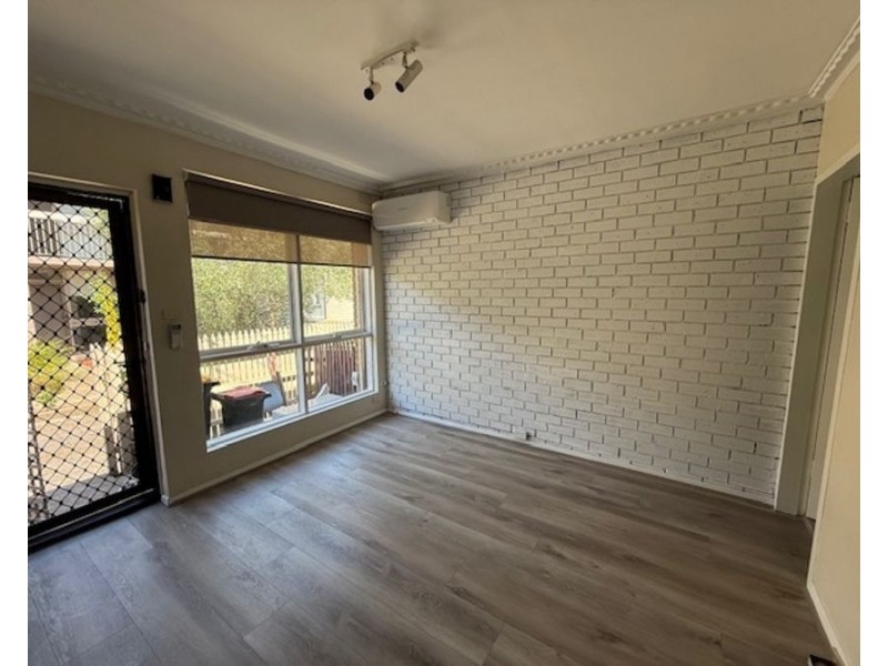 2/120 Albion Street, Brunswick VIC 3056