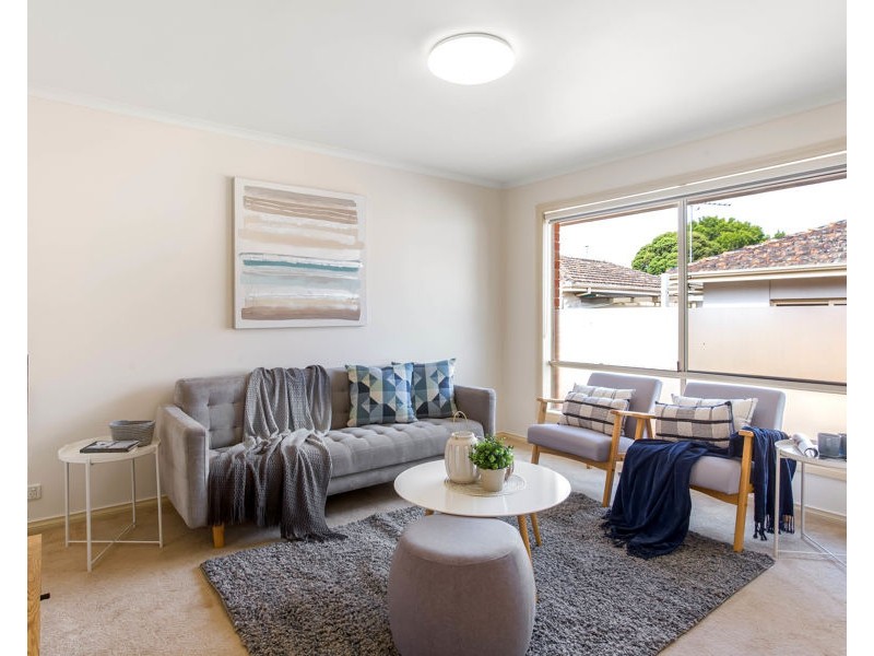 2/8 Lake Avenue, Pascoe Vale VIC 3044