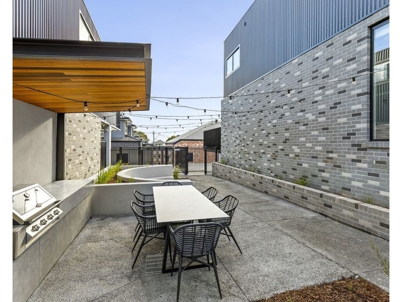 5/949 High Street, Reservoir VIC 3073