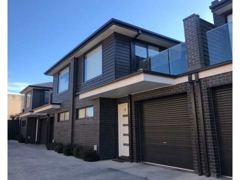 2/111 Hope Street, Brunswick VIC 3056