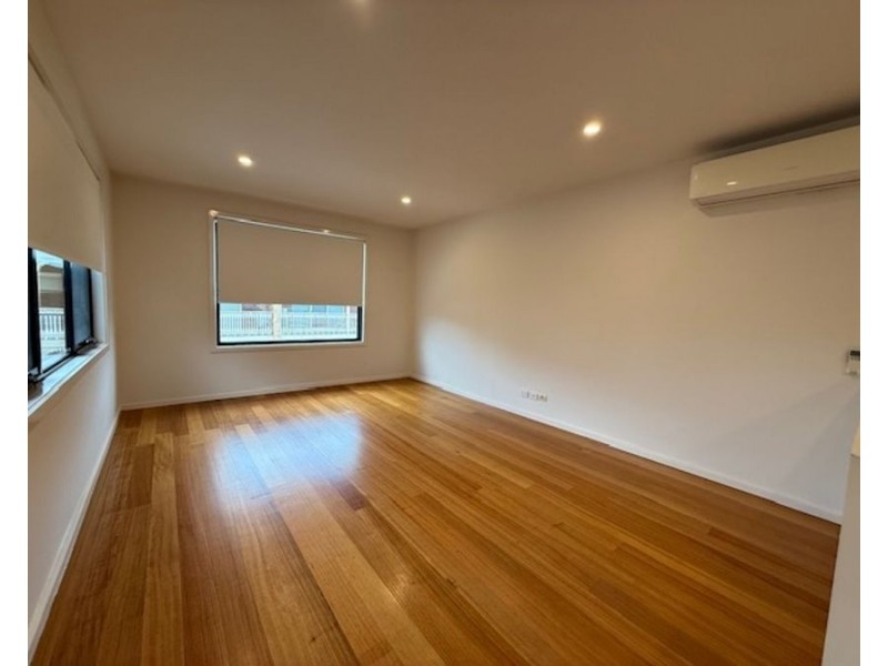 2/111 Hope Street, Brunswick VIC 3056