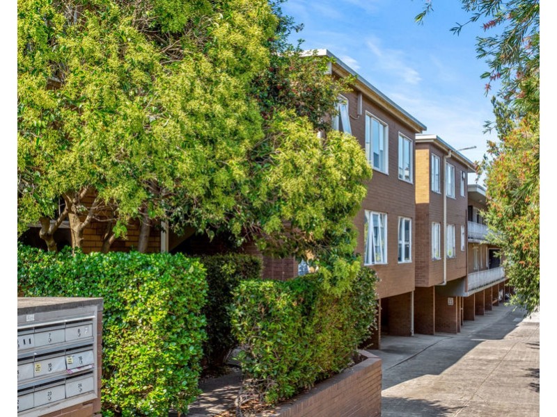 18/558 Moreland Road, Brunswick West VIC 3055
