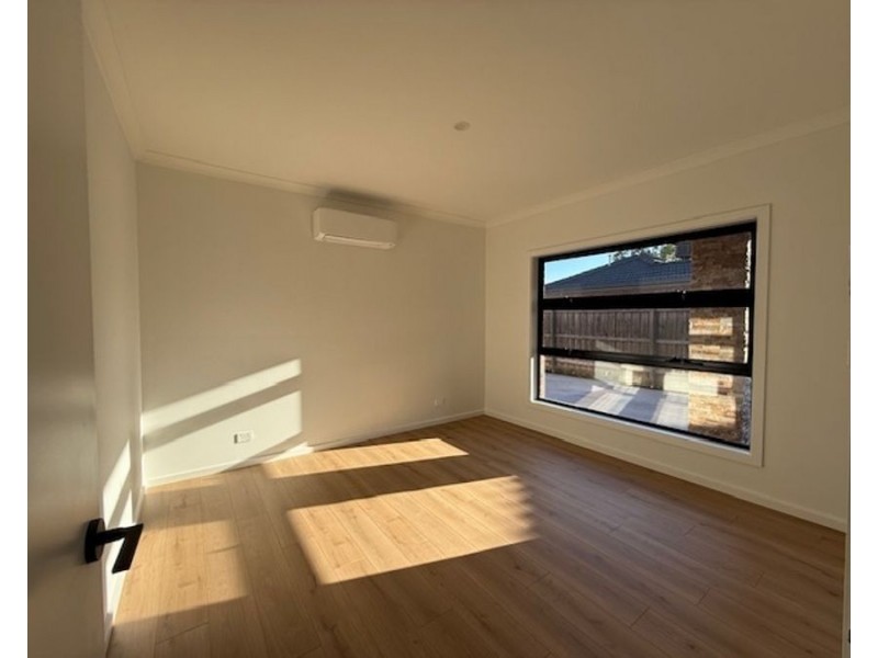 3/8 Devon Road, Pascoe Vale VIC 3044