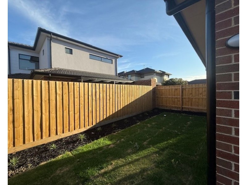 3/8 Devon Road, Pascoe Vale VIC 3044