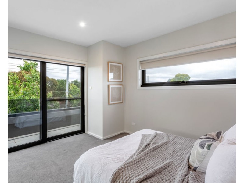 1/156 Moreland Road, Brunswick VIC 3056