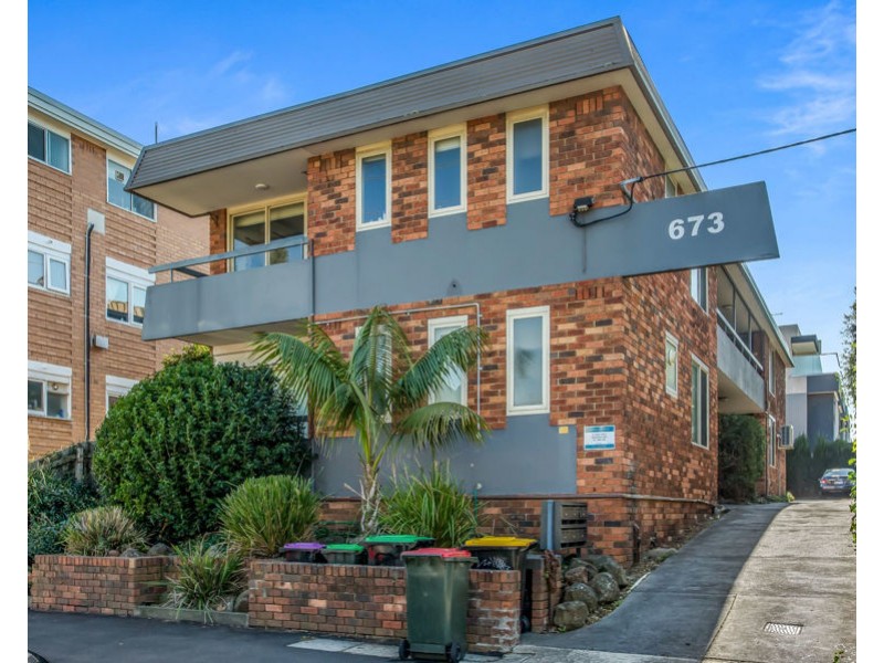1/673 Park Street, Brunswick VIC 3056