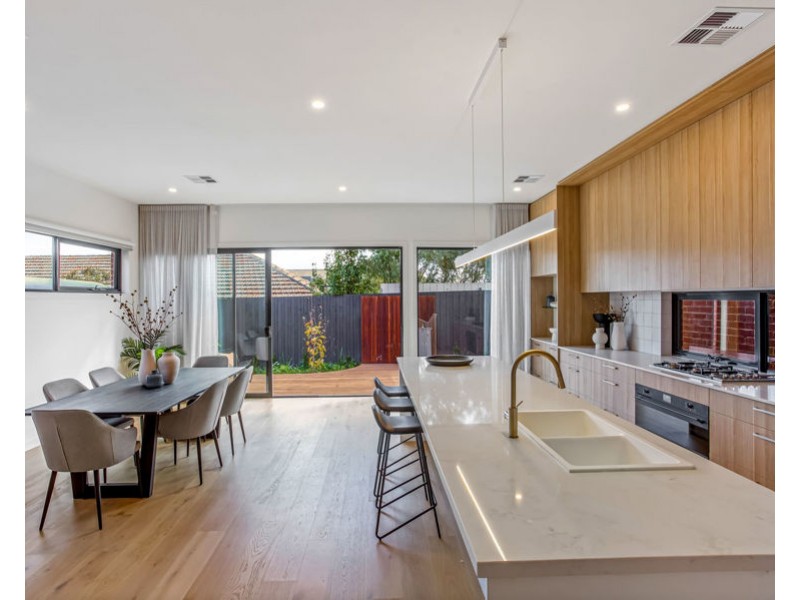 21 Henderson Street, Brunswick West VIC 3055