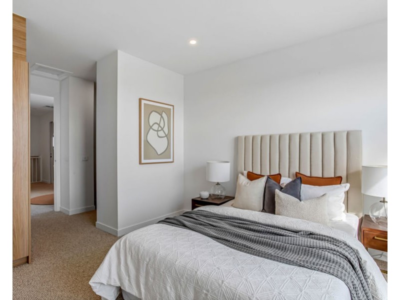 21 Henderson Street, Brunswick West VIC 3055