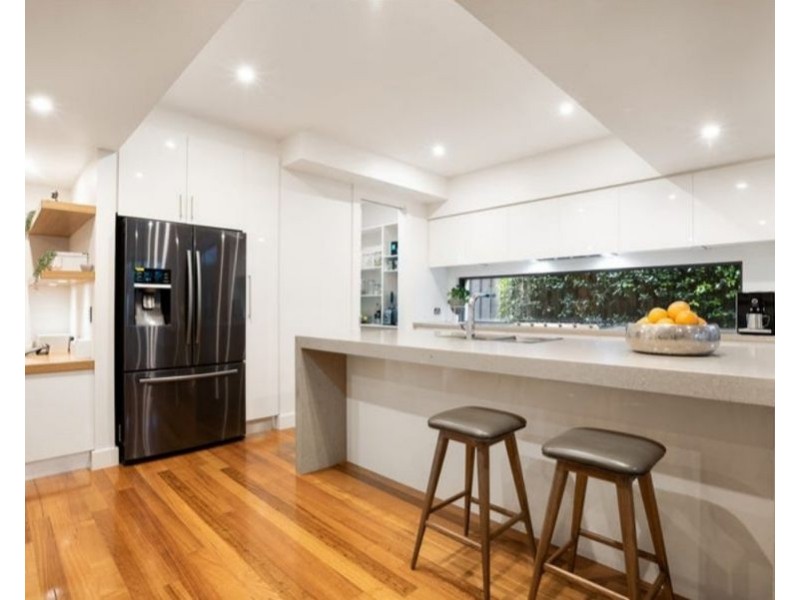 2a May Street, Aberfeldie VIC 3040
