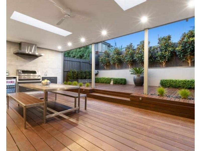 2a May Street, Aberfeldie VIC 3040