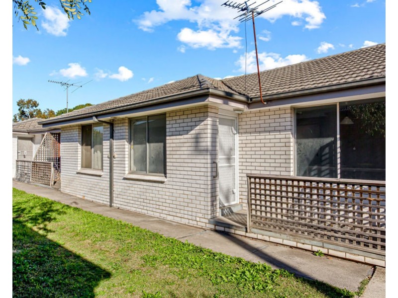 2/388 Albion Street, Brunswick West VIC 3055