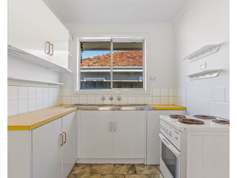 2/388 Albion Street, Brunswick West VIC 3055