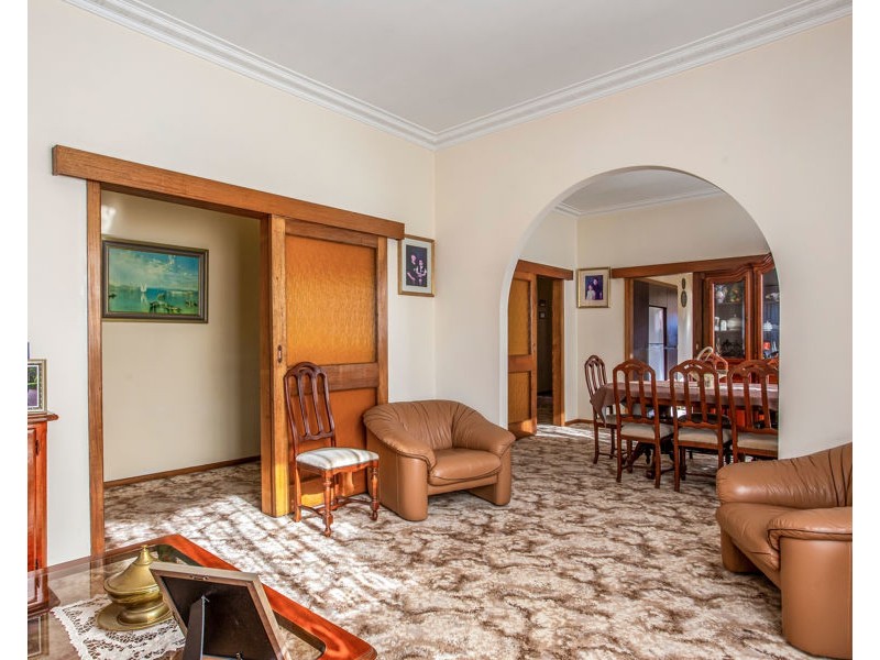 9 Ferry Crescent, Brunswick West VIC 3055