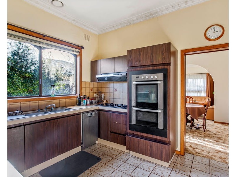 9 Ferry Crescent, Brunswick West VIC 3055