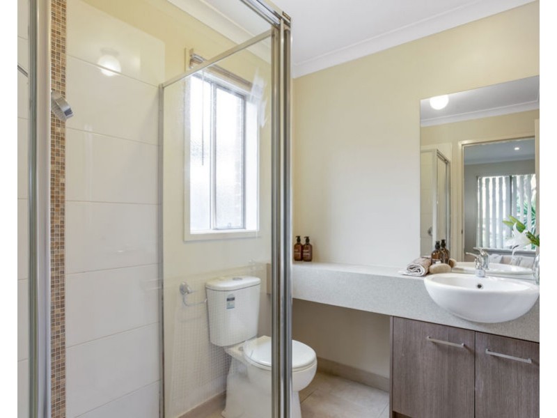 1/15 Kennedy Street, Reservoir VIC 3073