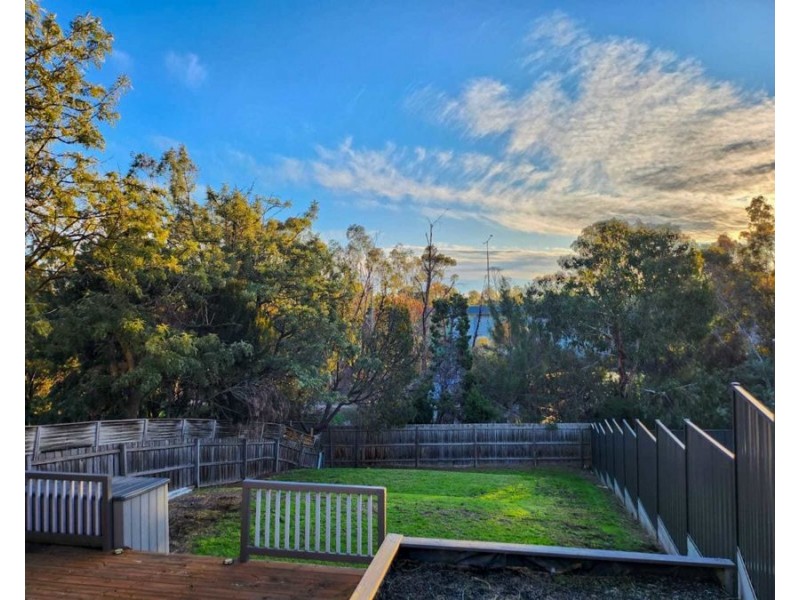 1 Egginton Street, Brunswick West VIC 3055