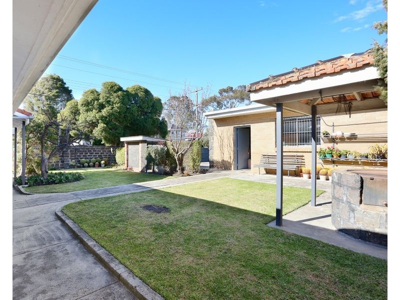 224 Glenlyon Road, Brunswick East VIC 3057