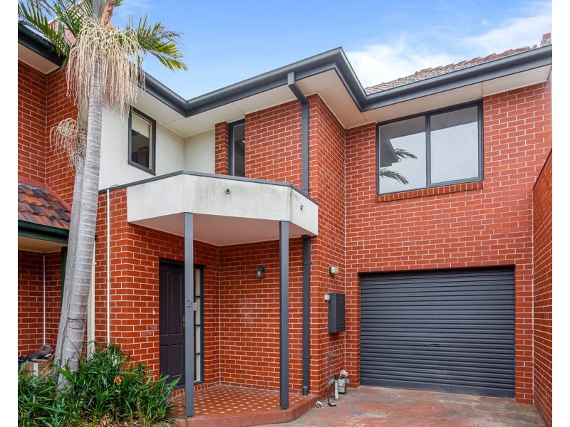 2/19 Hopetoun Avenue, Brunswick West VIC 3055