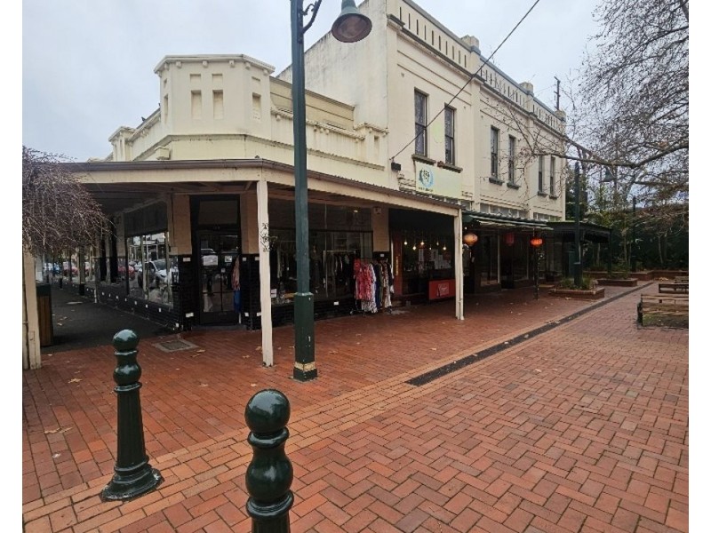 1 Theatre Place, Canterbury VIC 3126