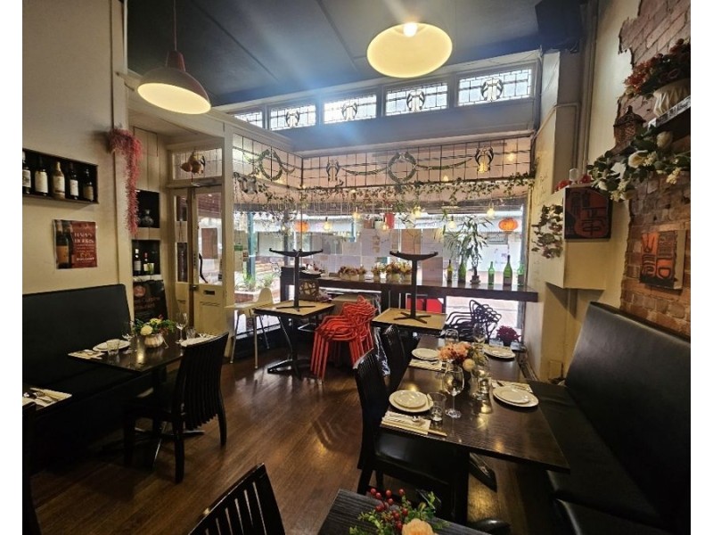 1 Theatre Place, Canterbury VIC 3126