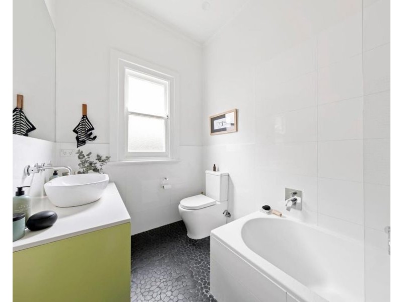 3 Appleby Crescent, Brunswick West VIC 3055